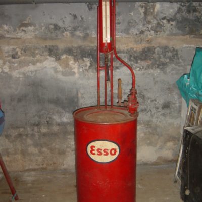 Alte Esso-Pumpe