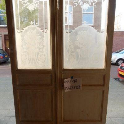 Portaltüren Nr. 1398