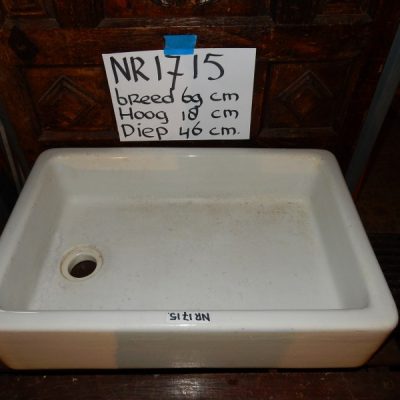Porzellanwaschbecken Nr. 1715