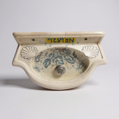 Verziertes Becken mit weißen Blumen 22x46x26 - NR.4524