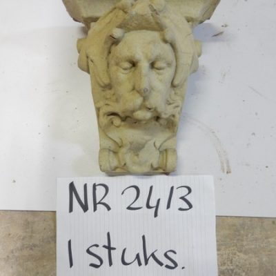 Giebelverzierung männlich Nr. 2413