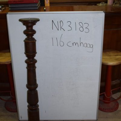 Houten trappaal Nr. 3183