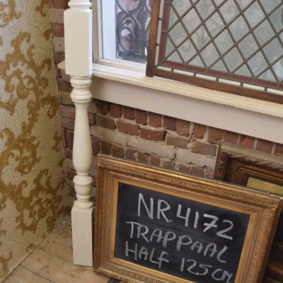 Halber Treppenpfosten Nr. 4172