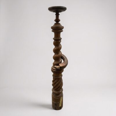 Einzigartiger Treppenpfosten Nr. 4270 152 cm