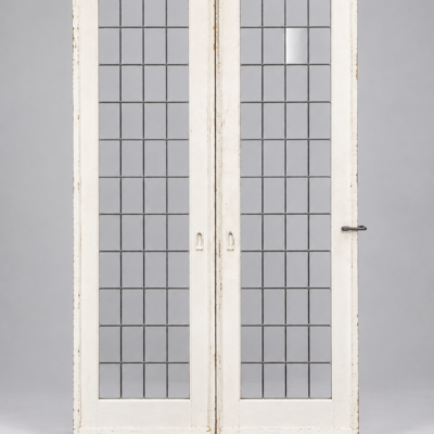 Schiebetüren aus Buntglas